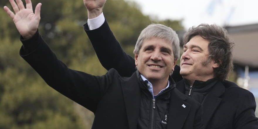 javier-milei-y-luis-caputo-en-ju